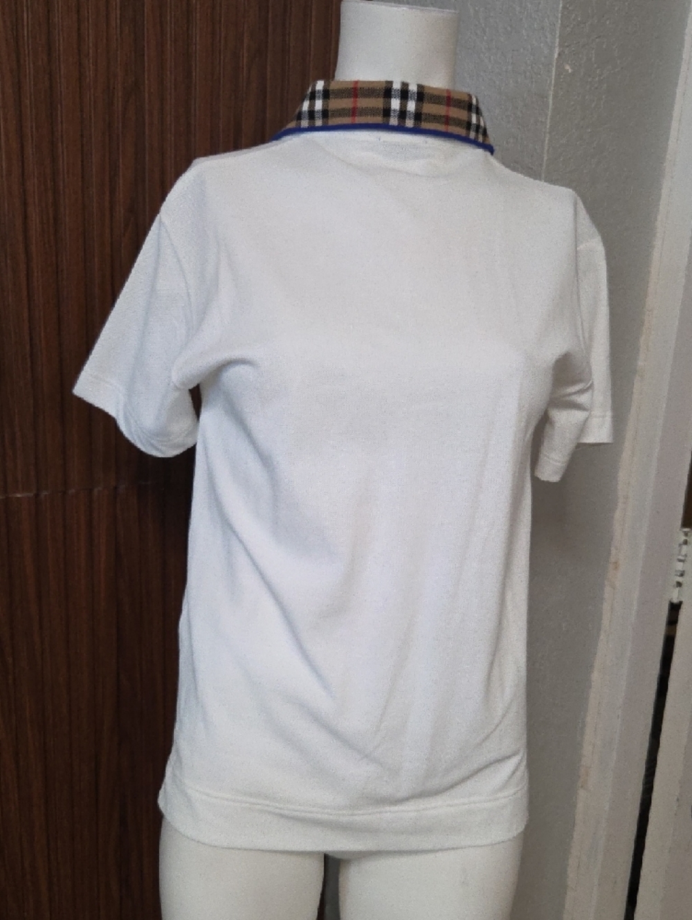 Burberry White Polo with Classic Check Trim - Picture 2 of 7
